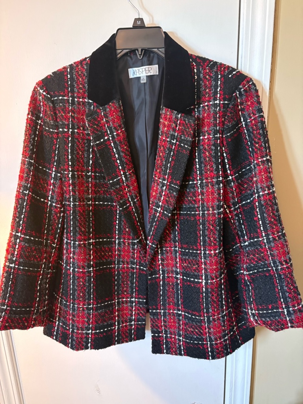Kasper Plaid Blazer, Velvet Black Collar